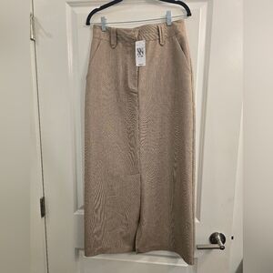 Moon River Tan Women's Maxi Skirt